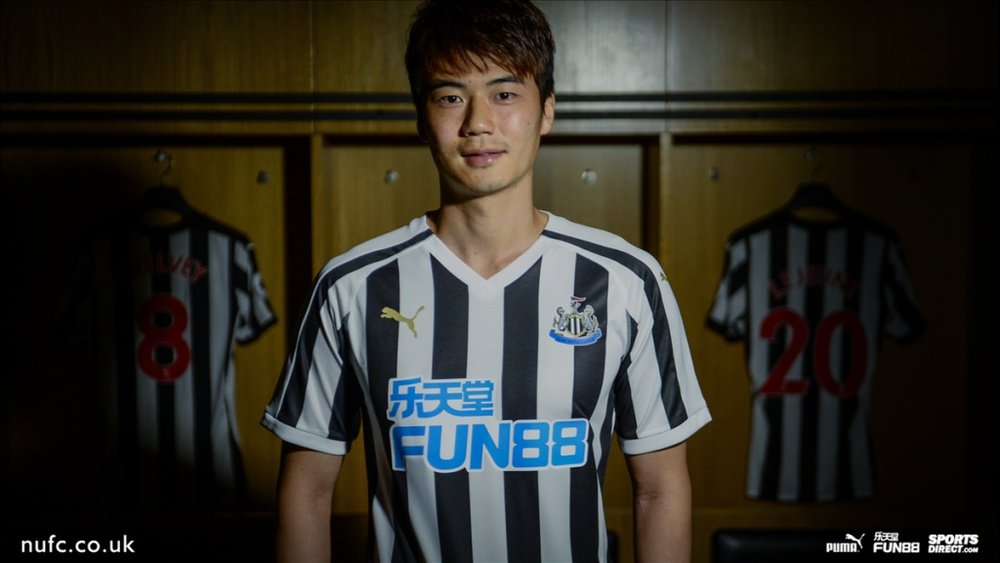 Ki Sung-Yong ficha por el Newcastle. Newcastle