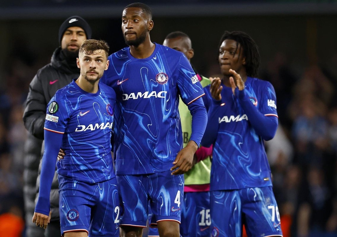 Chelsea arrive in USA as Sir David watches over Inter training ahead of opening