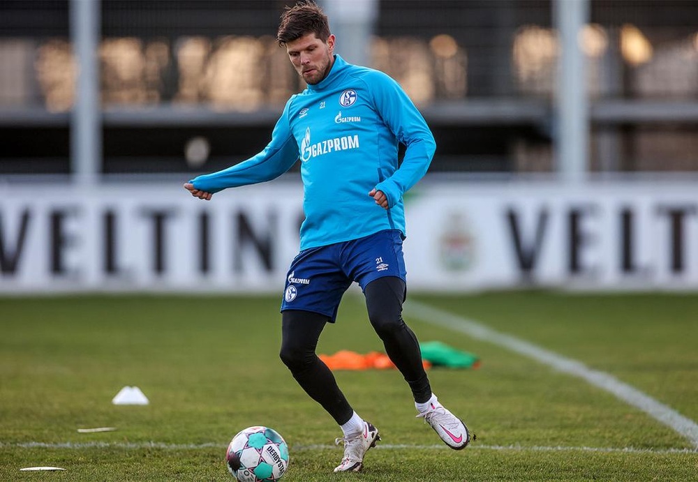 Huntelaar et Kolasinac quittent Schalke 04. Twitter/s04_es