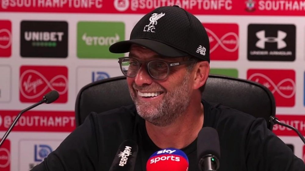 Klopp comparou Adrián com Muhammad Ali. Captura/LFCTV