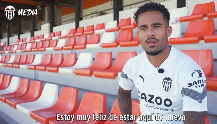 Kluivert llevará el '9' de su padre. EFE