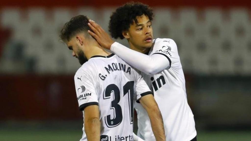 Koba no disputó ningún partido oficial con el Valencia esta temporada. EFE