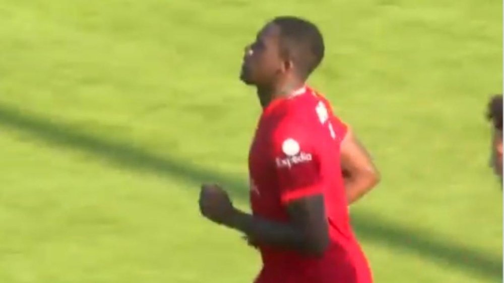 Liverpool tenu en échec par Stuttgart et le FC Wacker. Captura/LFC