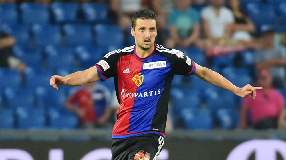 Kuzmanovic está a punto de abandonar el Basilea. FCB