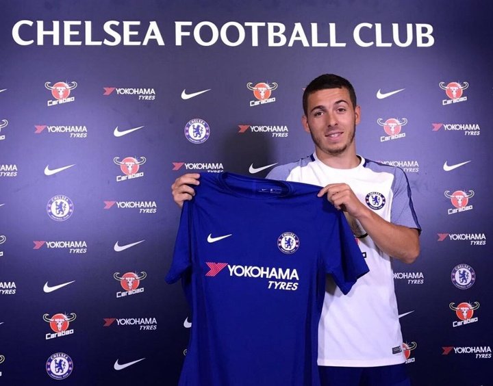 OFICIAL: Chelsea contrata... outro irmão de Eden Hazard