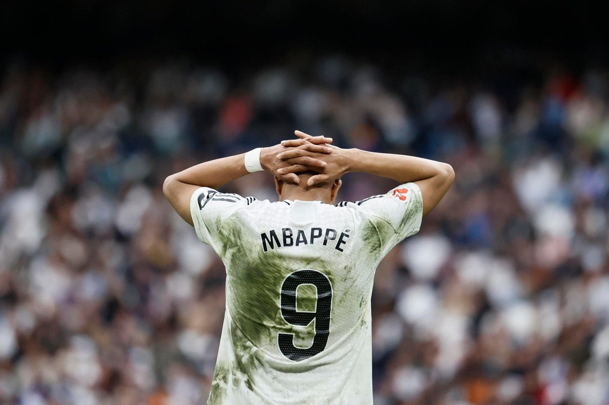 Mbappé, meilleur joueur de la saison. EFE