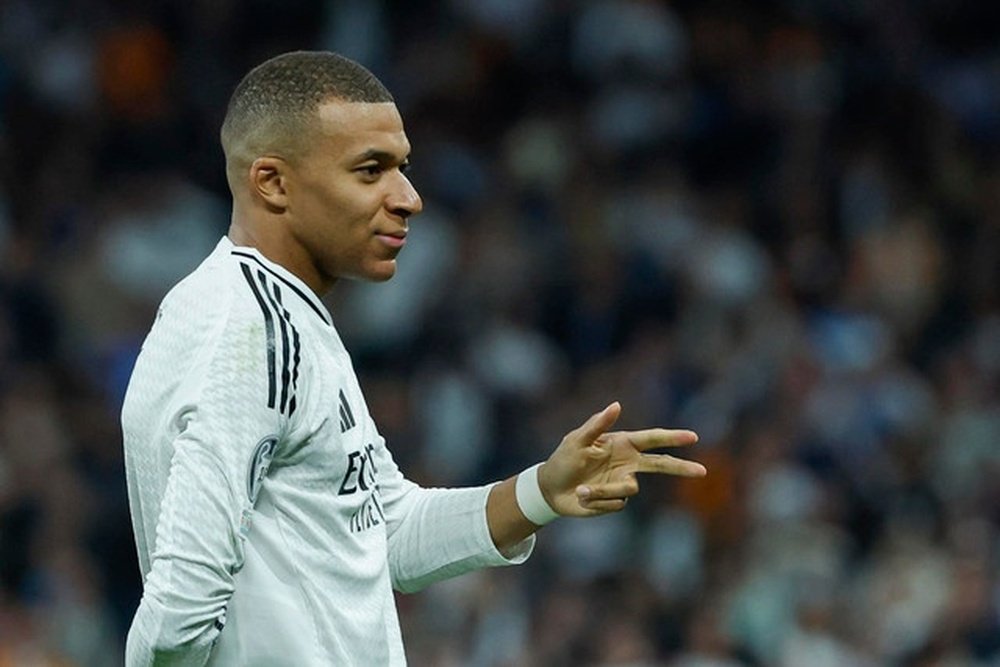 Mbappé llega a 50: entre la roja y un abismo que siempre soñó. EFE