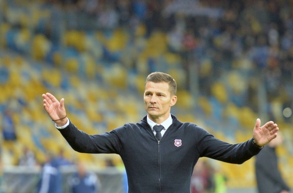 L'entraîneur roumain Constantin Galca, alors en charge du Steaua Bucarest. AFP