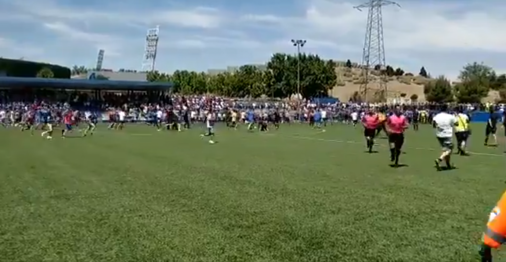 Gesta azulona: ¡remontada y ascenso a Segunda B!