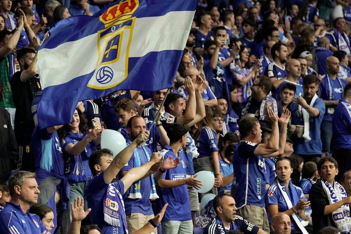El Real Oviedo regresa a Primera División 24 años después. EFE