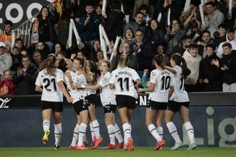 El Valencia Femenino se impuso por 4-2 al Levante. EFE/Ana Escobar