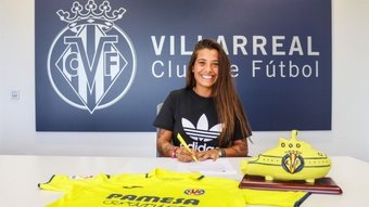 María Llompart ha firmado hasta 2024 con el Villarreal. VillarrealCF