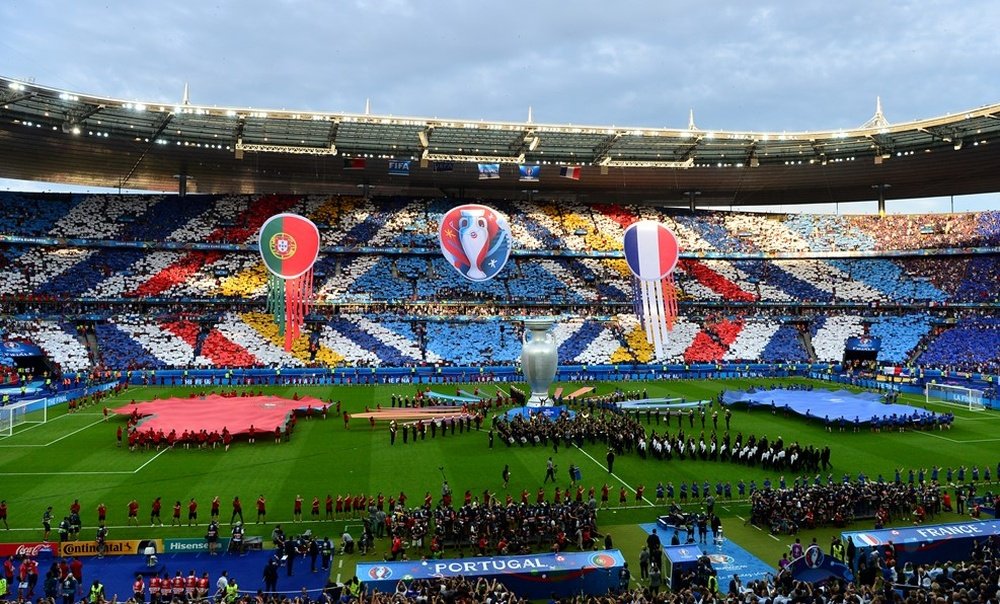 La cérémonie de fin de l'Euro 2016 au Stade de France. UEFA