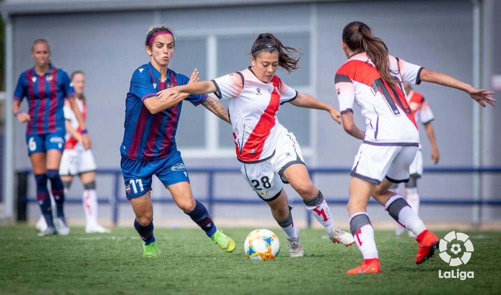 Paula Fernández firmó hasta 2021. LaLiga