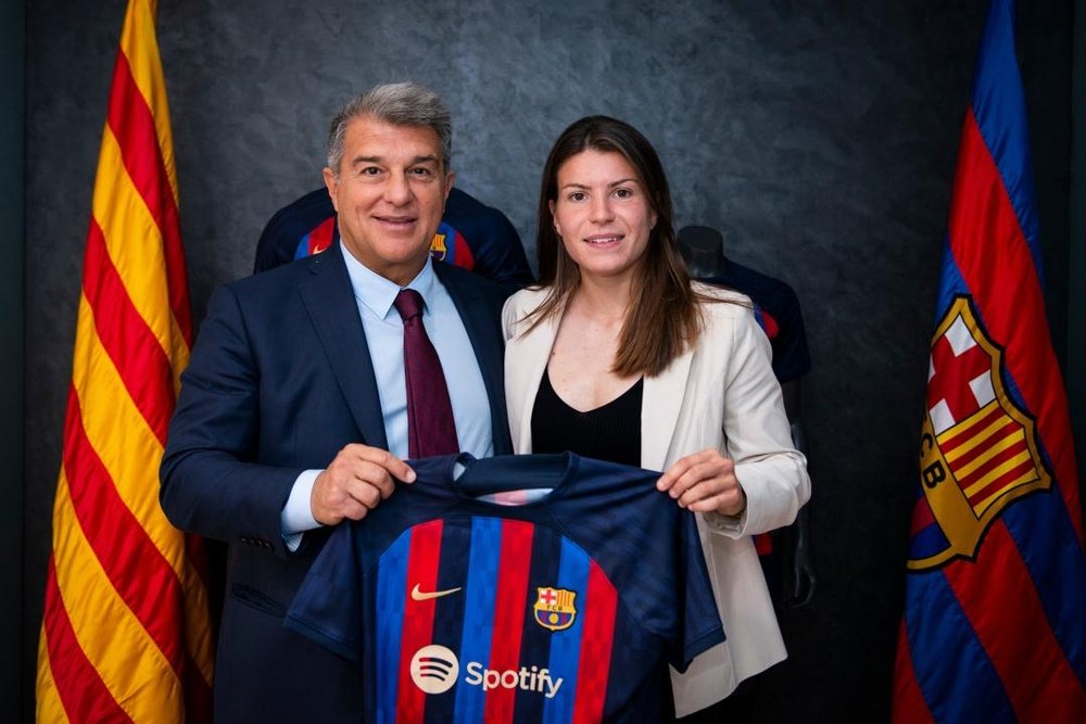 O Barcelona renova a Gemma Font até 2024. FCBarcelona