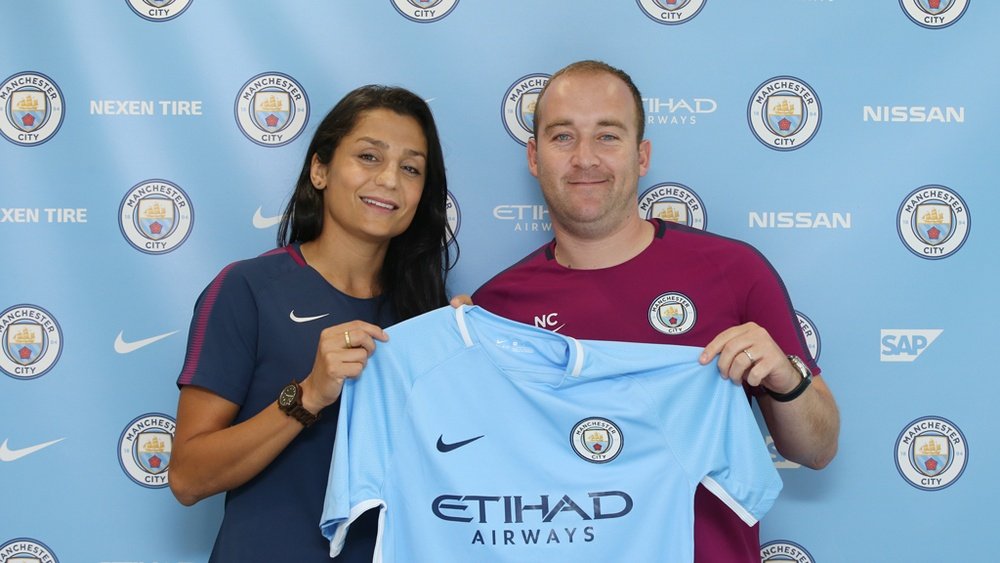 Nadia Nadim, nueva jugadora del Manchester City Femenino. ManCityWomen