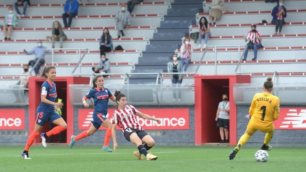 Lucía García anotó el segundo tanto antes del descanso. Twitter/AthleticClub
