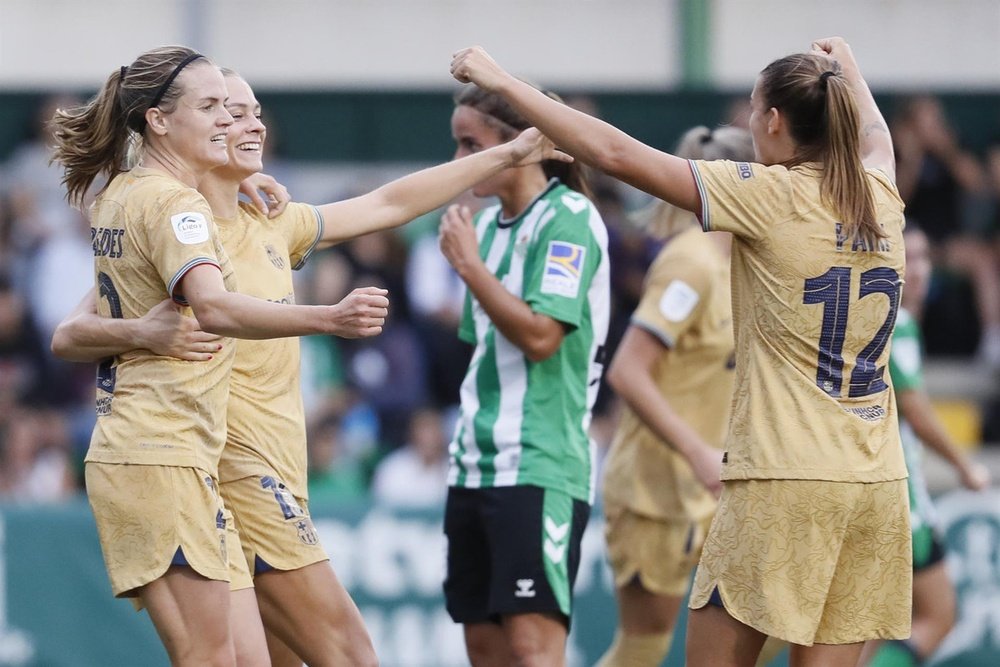 Irene Paredes lamentó no haber podido ayudar al Barça en la final. EFE