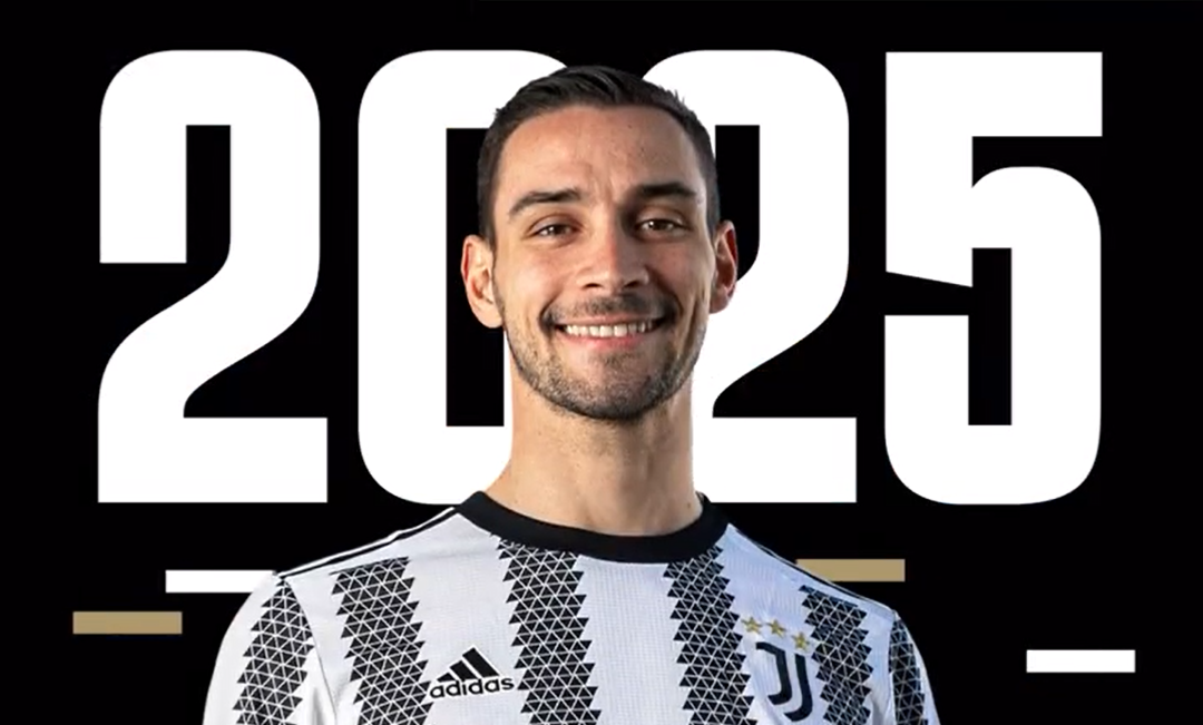 Juventus Announce De Sciglios Renewal