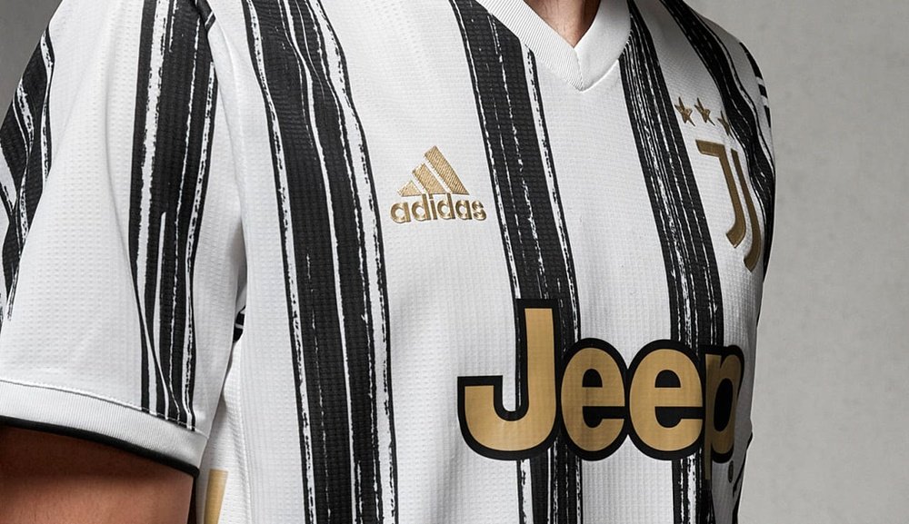 Juventus present new top for 2020 21