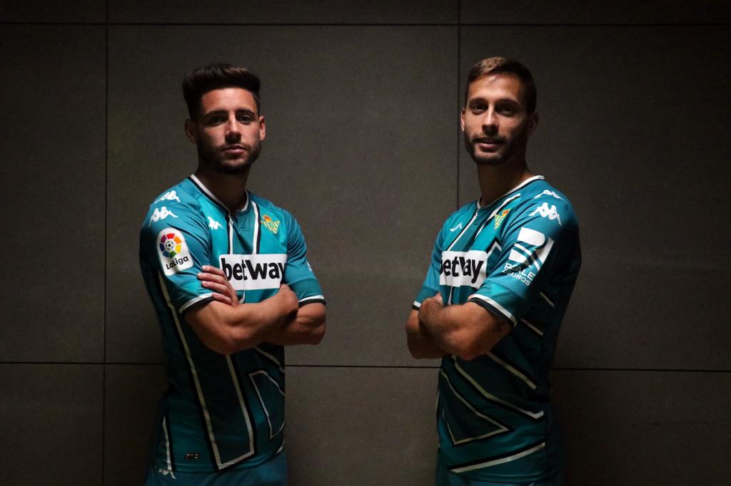 La novedosa equipaci n del Betis para Granada