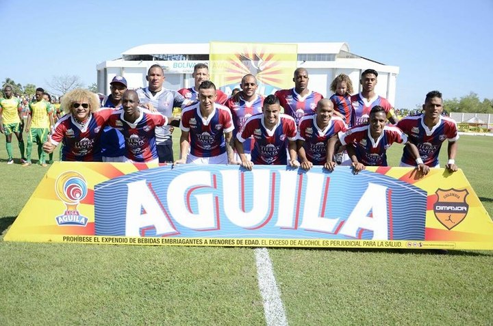 Cuatro futbolistas del Unión Magdalena se emborrachan y siembran el caos en un vuelo