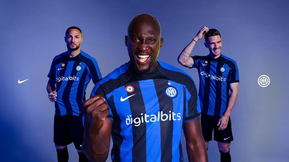 L'Inter Milan dévoile son nouveau maillot domicile 2022-23