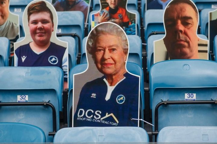 De Bin Laden a la reina Isabel: apoyó al Millwall ante el Swansea