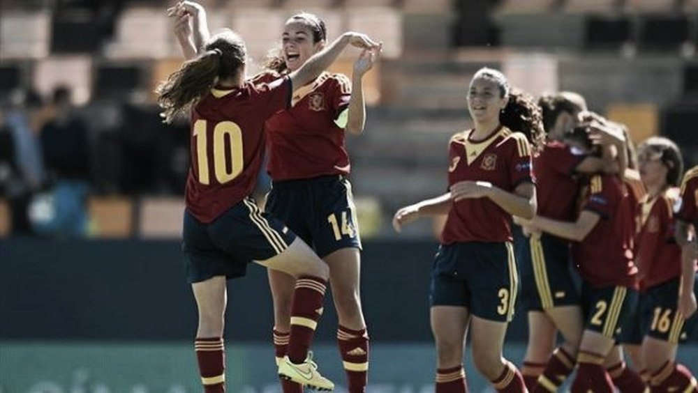 La selección española femenina de fútbol de categoría Sub 17. Twitter