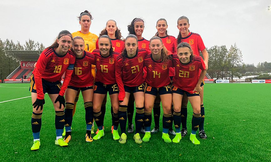 Iceland u19 contra selección femenina de fútbol sub-19 de españa