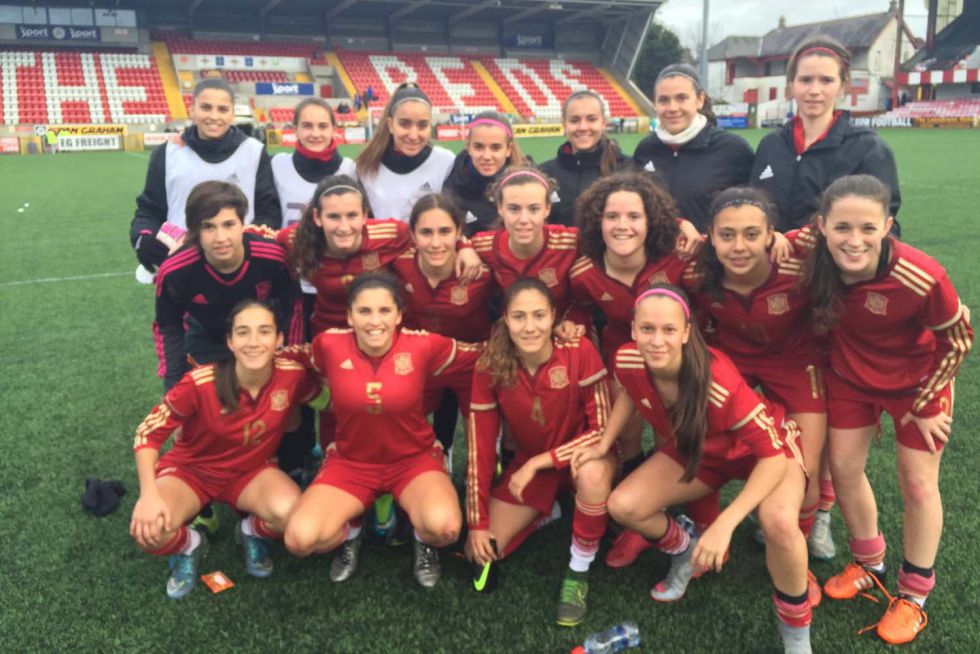 La Selección Española Sub 17 femenina machaca a Irlanda se jugará el pase