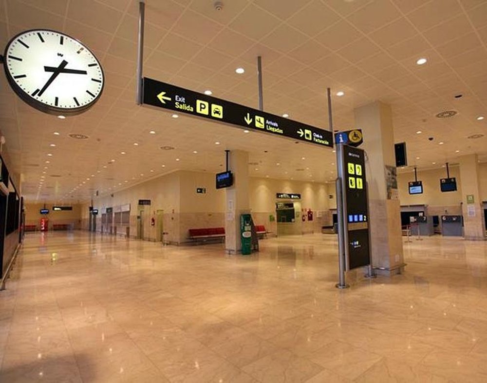 La terminal del aeropuerto de Badajoz, a principios de septiembre, cuando aún estaba en servicio. Twitter