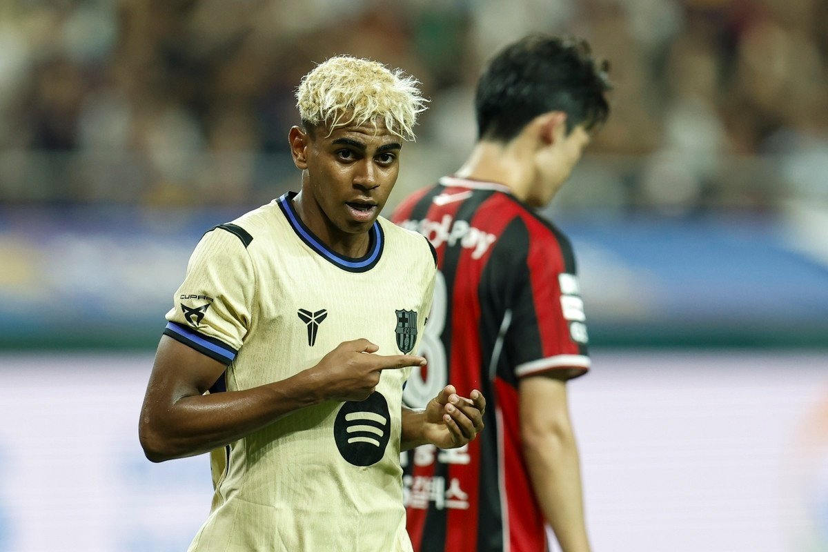 Yamal scored brace in Barca No. 10 shirt, calls it 'A dream'