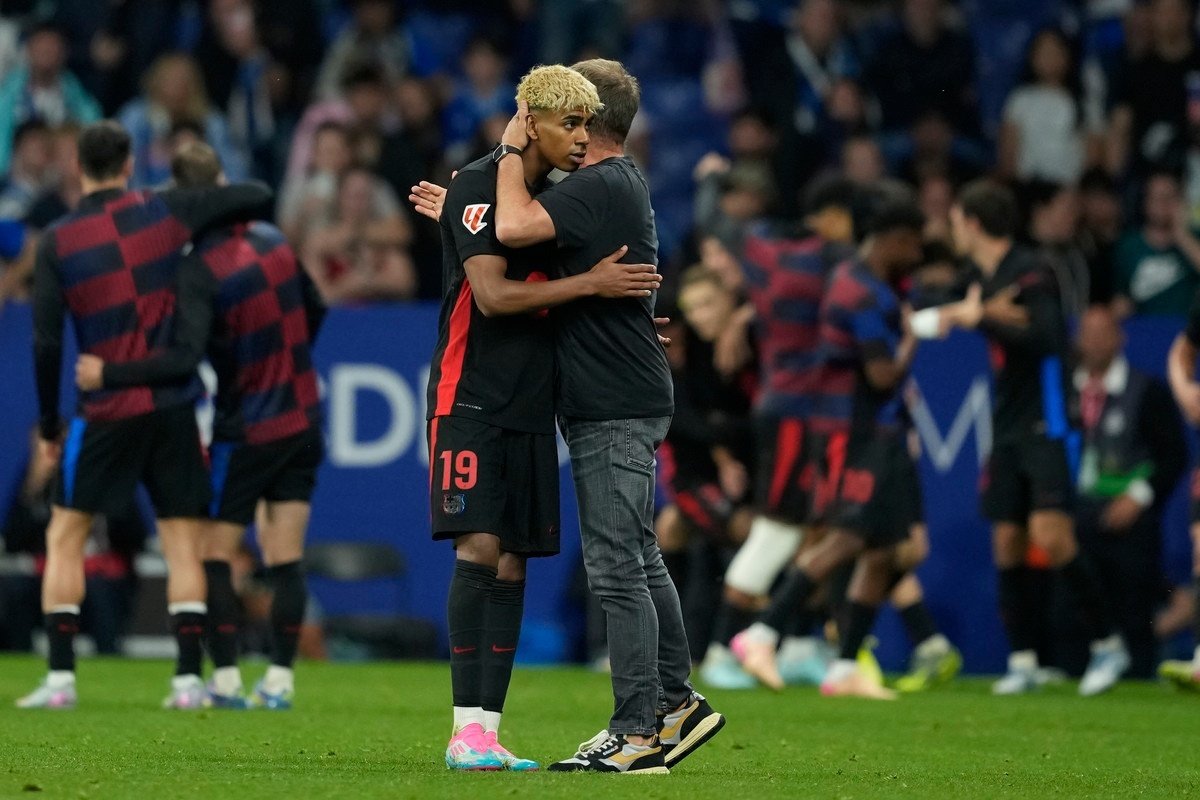Flick sees Barca as a family. EFE
