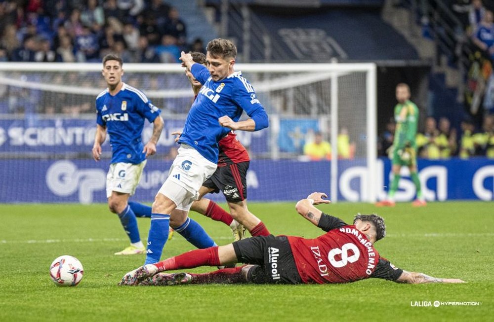 El Oviedo ganó por goleada en casa. LaLiga