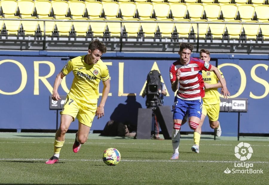 El Villarreal B se fue al descanso con un 0-2 en contra. LaLiga