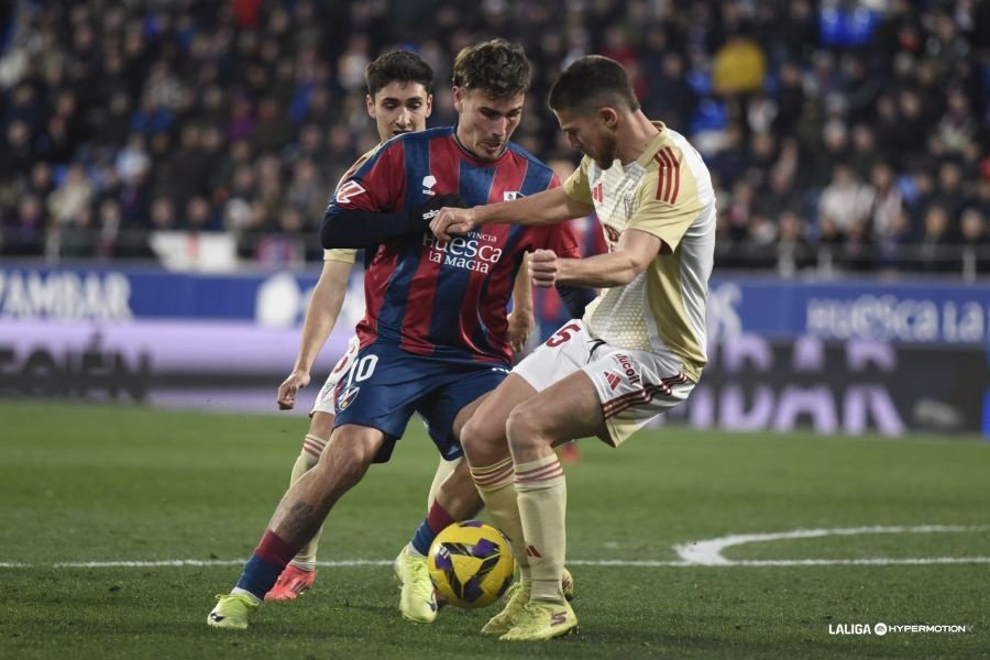 Las rojas golean a los goles