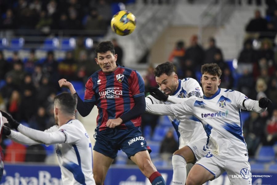 El Huesca ganó al Tenerife. LaLiga