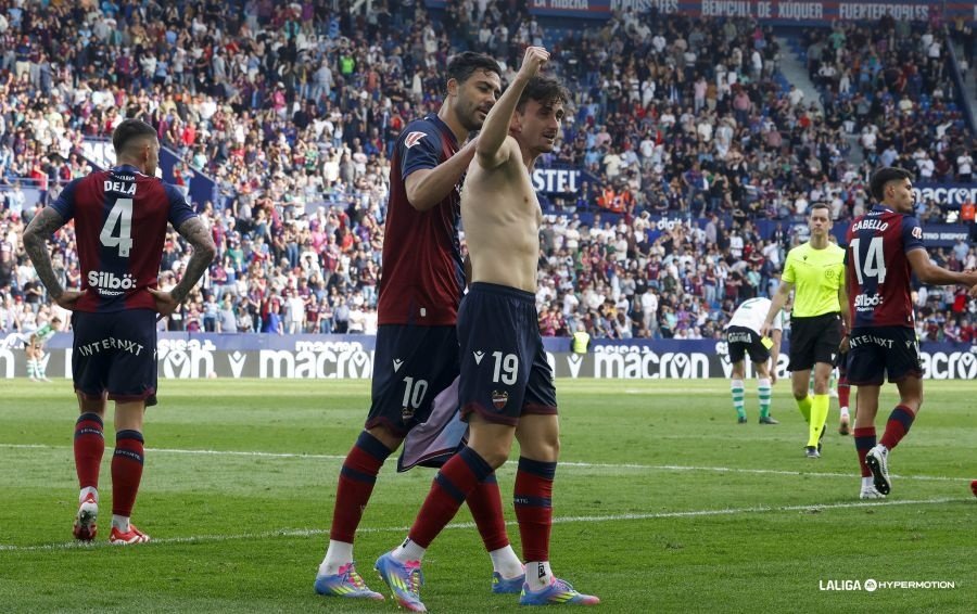 La recta final es otra era