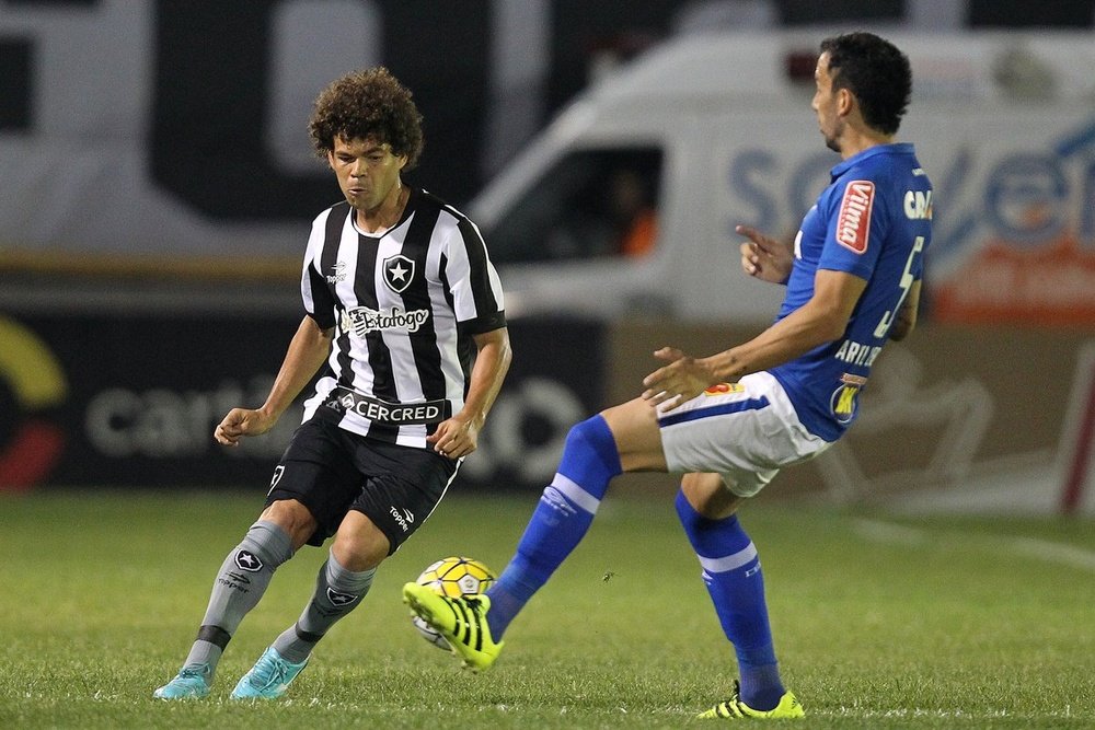 Botafogo jugará de nuevo en su estadio, diez meses después. Botafogo