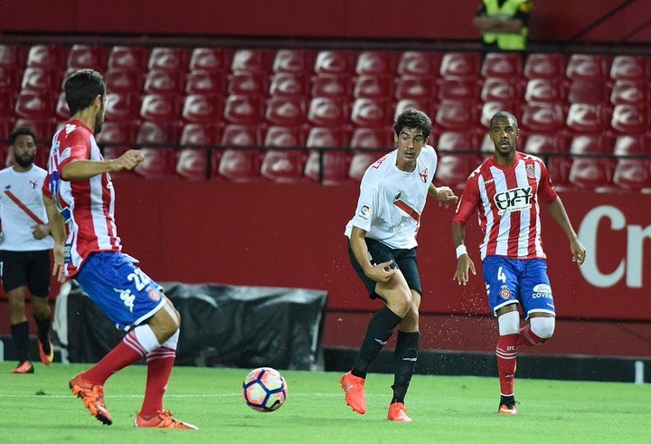 El Girona iguala un 3-0 en el estreno del filial sevillista