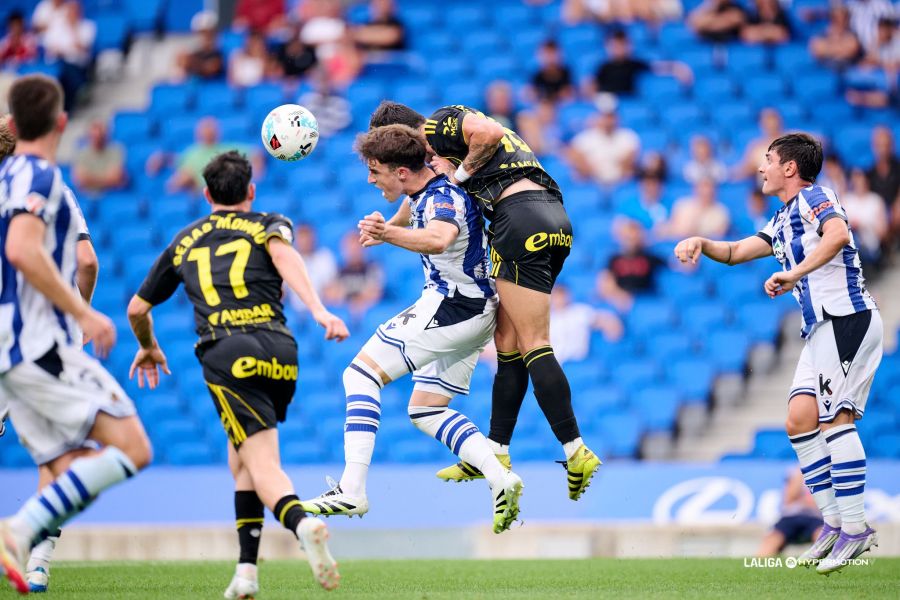 Las dos caras de la Real B: invicta en casa y pleno de derrotas fuera