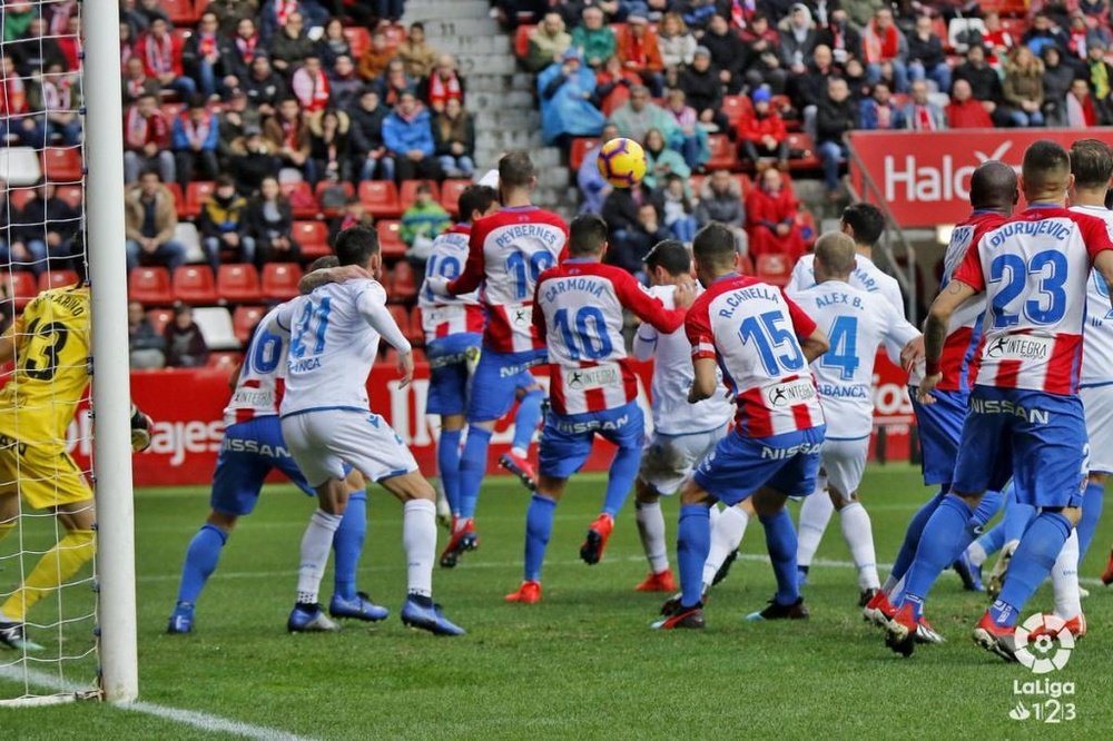 El Deportivo gana en Gijón. LaLiga