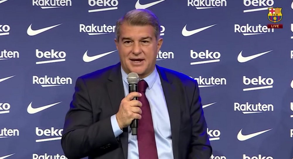 Laporta spoke about a possible return of Messi and Iniesta. Screenshot/FCBarcelona