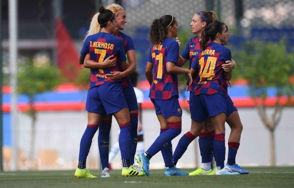La AFE quiere que el fútbol femenino esté en las quinielas. Twitter/FCBarcelonaFemení