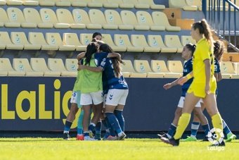 El Betis Féminas goleó por 0-3 al Villarreal. LaLiga