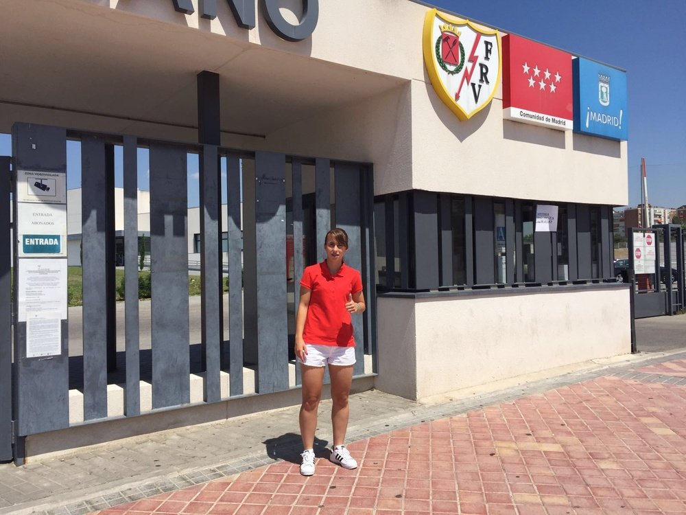Laura Domínguez ficha por el Rayo Vallecano. AytoVillalbilla