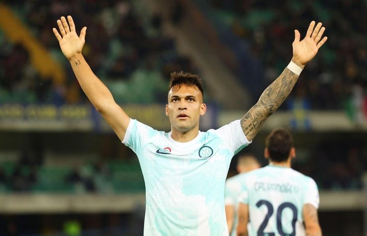 De la mano de Lautaro y Dzeko, el Inter se reconcilia con el gol