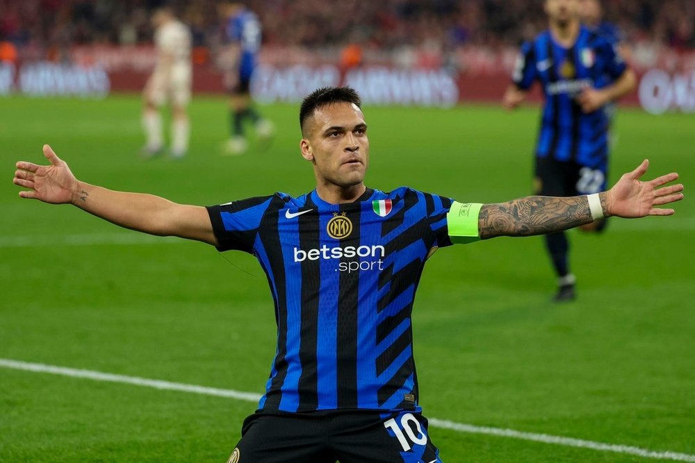 Lautaro Martínez es la mitad de lo que fue en enero. EFE