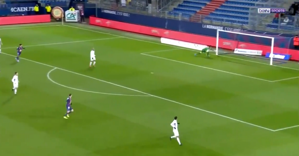 Le CSC gag de Maubleu lors de Caen-Grenoble